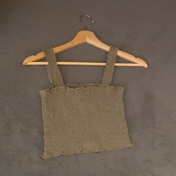 Ally fashion olive green crop top in size small - Picture 3 of 3